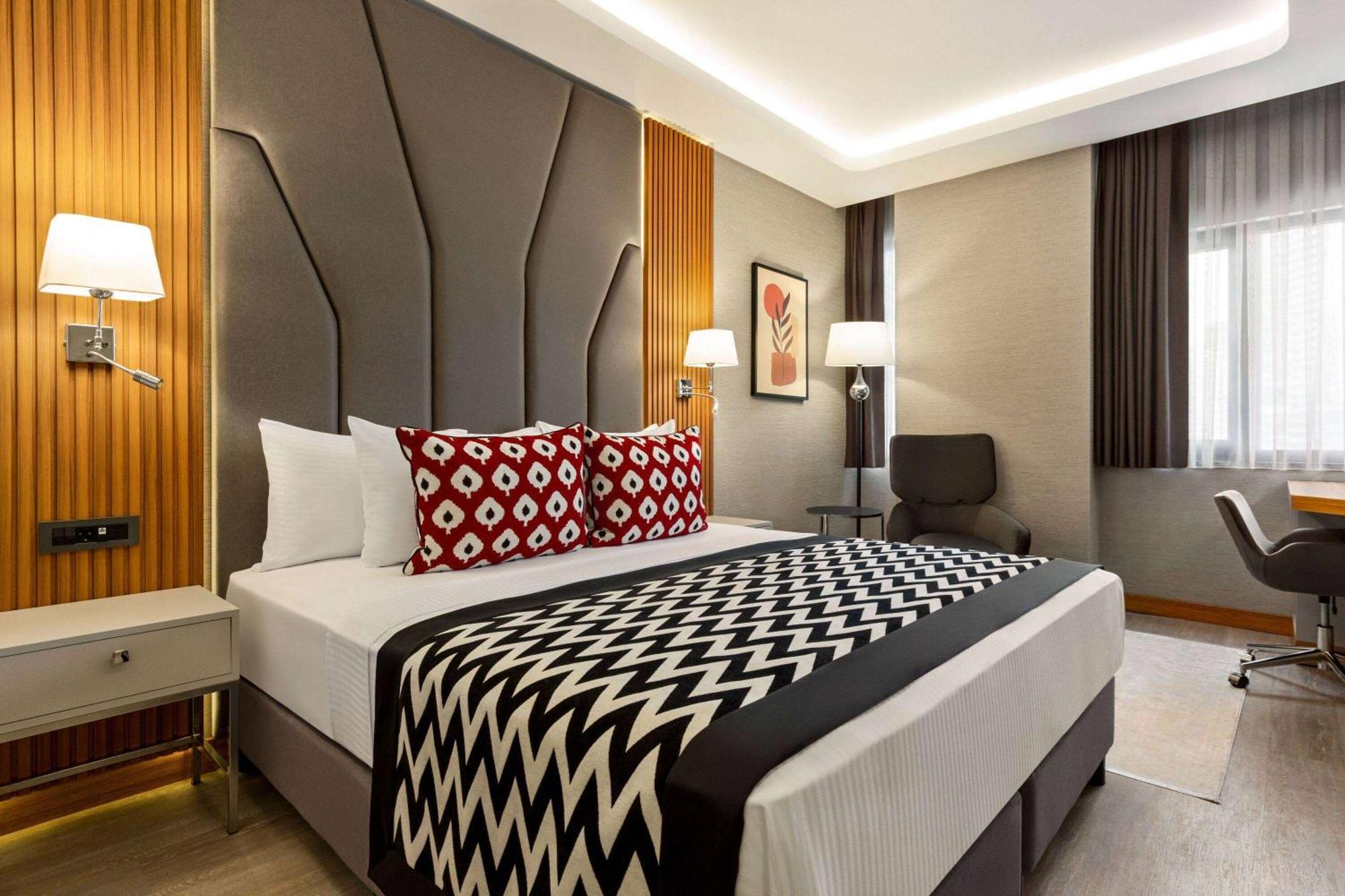 Ramada Encore By Wyndham Istanbul Sisli エクステリア 写真